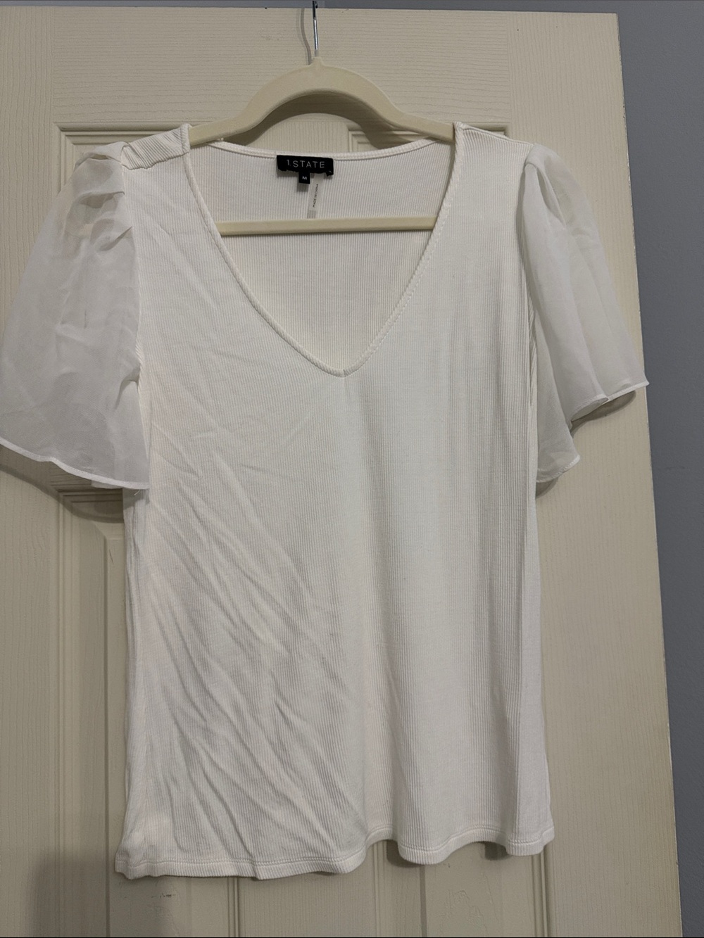 STATE White V-Neck Puff Sleeve Tee